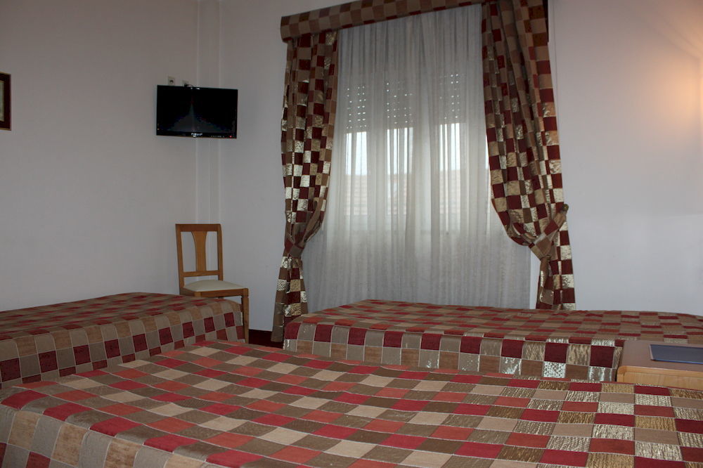 Hotel Quasar Pedroucos  Exteriör bild